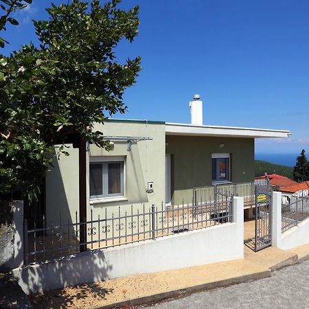 Olympus Beach Aigani Family House Exterior foto
